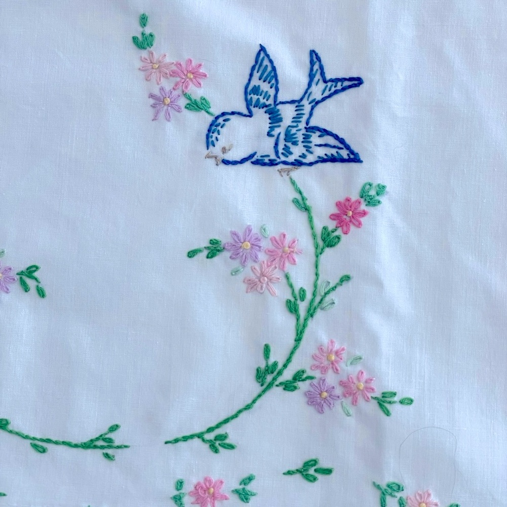 Vintage Pillowcase Set (2 pc) White With Embroidered Birds | Floral | Hand Made - Picture 6 of 8